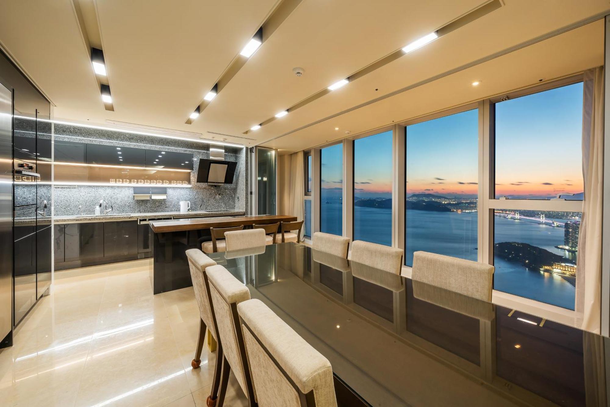 Lct Residence Y Collection Busan Exterior photo